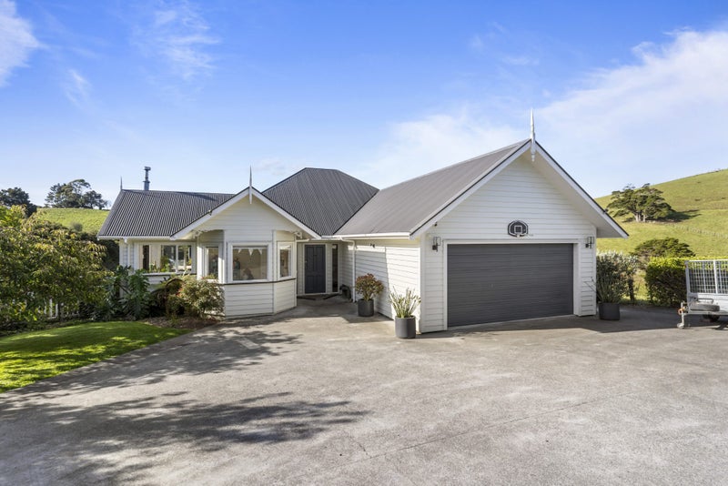 102 Fitzpatrick Road, Manurewa - Carousel 18