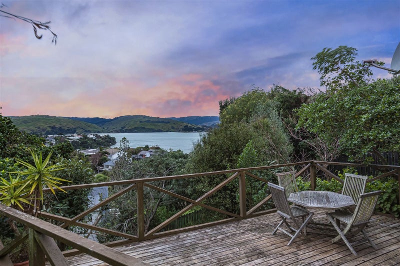 2/12 Kenef Road, Paremata, Porirua - Carousel 1