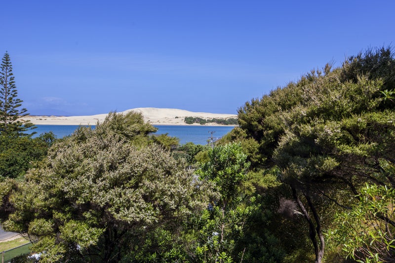 32 Lincoln Street, Mangawhai Heads, Mangawhai - Carousel 2