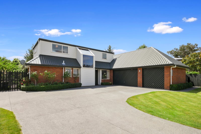7 Hamish Place, Westmorland, Christchurch - Carousel 1