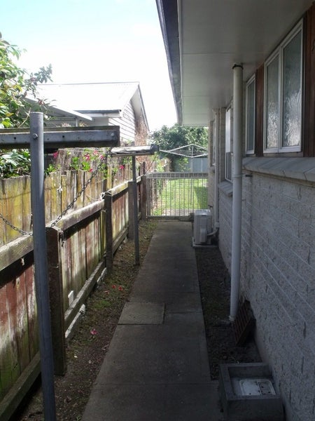 2/202 Gallien Street, Saint Leonards, Hastings - Carousel 12