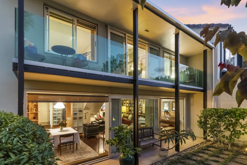 15 Grattan Place, Freemans Bay, Auckland - Carousel 2