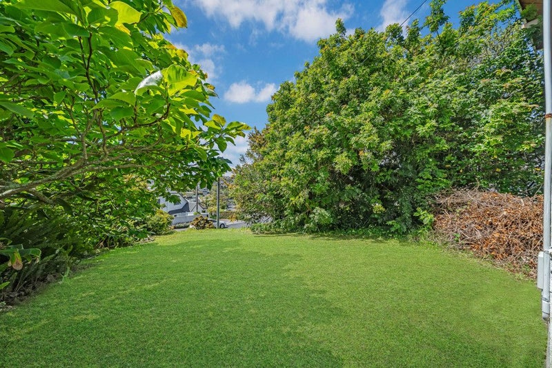 15 Colmar Road, Mellons Bay, Auckland - Carousel 12