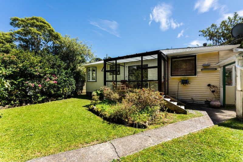 98 Hair Street, Wainuiomata, Lower Hutt - Carousel 2