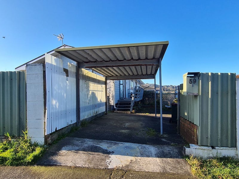 2/59 Cypress Drive, Maungaraki, Lower Hutt - Carousel 6