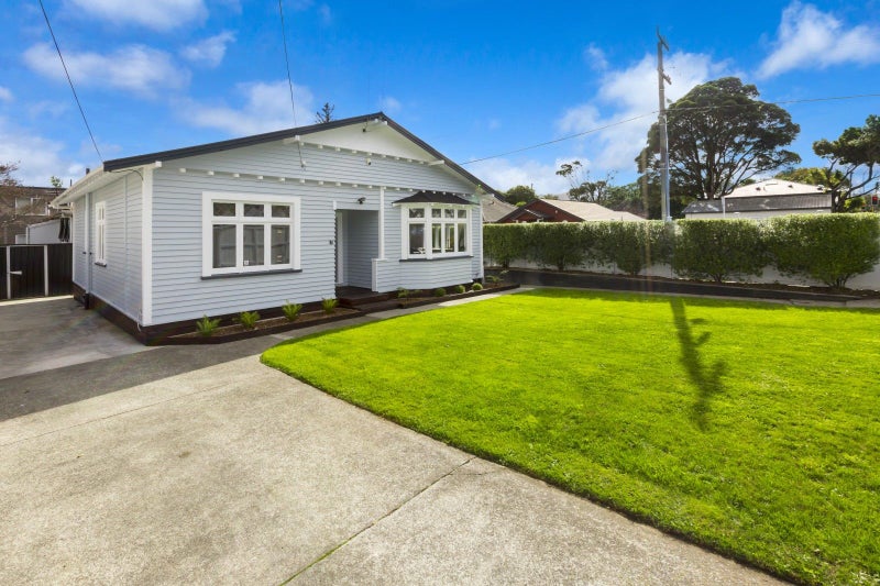 8 Leighton Avenue, Waiwhetu, Lower Hutt - Carousel 2