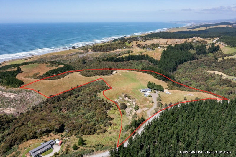 211 Big Stone Road, Brighton, Dunedin - Carousel 1