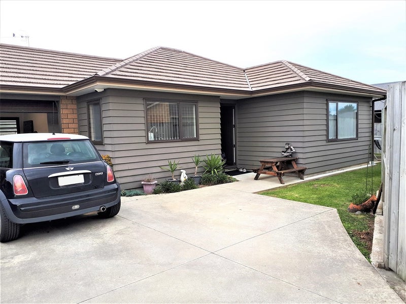 19 Charlotte Crescent, Dinsdale, Hamilton - Carousel 1