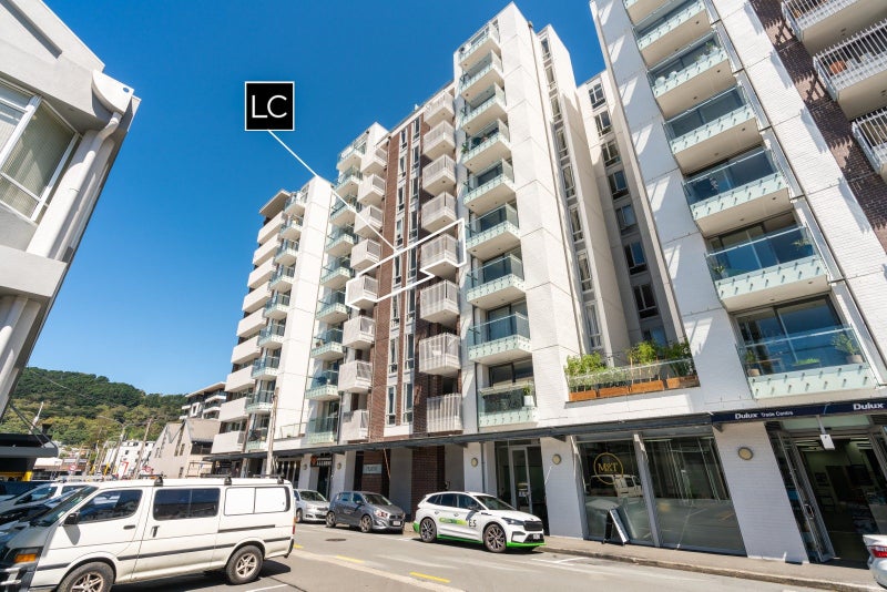 4D/11 Tennyson Street, Te Aro, Wellington - Carousel 1
