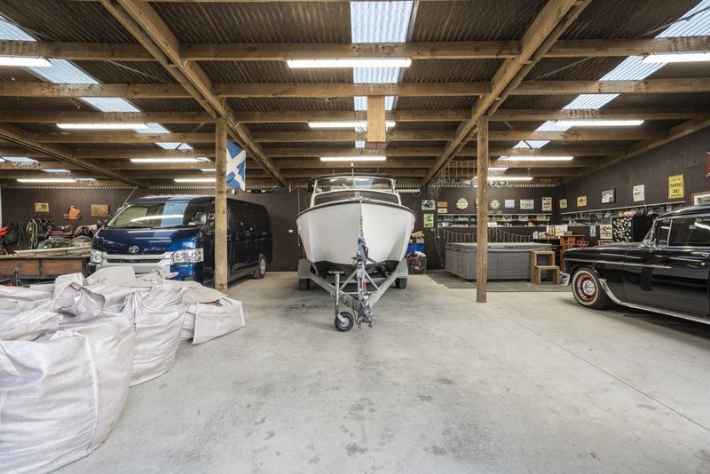 34 Pencarrow Crescent, Wainuiomata, Lower Hutt - Carousel 33
