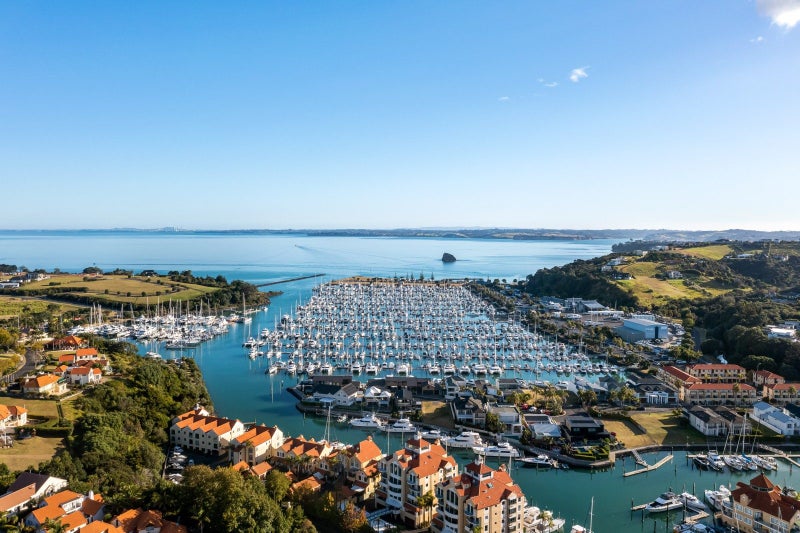 38 Rue D' Amarres, GULF HARBOUR, WHANGAPARAOA - Carousel 2
