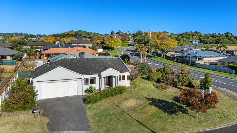 2 Tuscany Place, Ohauiti, Tauranga - Carousel 2