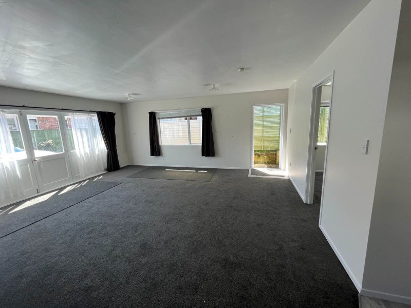 1/20B Hillsborough Terrace, Hillsborough, Christchurch - Carousel 2