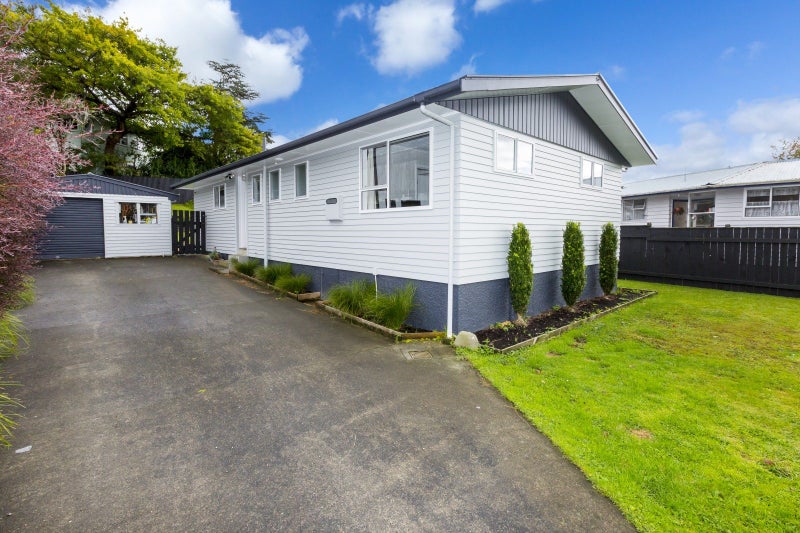 63 Norana Road, Timberlea, Upper Hutt - Carousel 2
