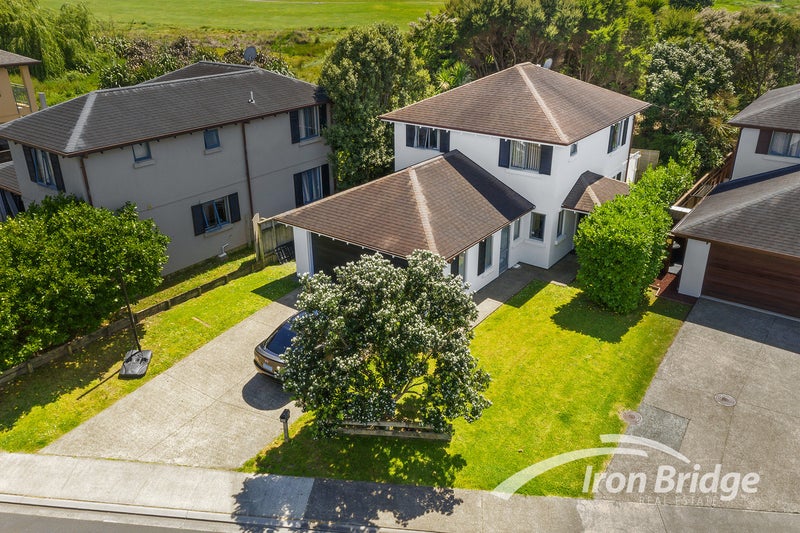 35 Midshipman Court, Gulf Harbour, Whangaparaoa - Carousel 1