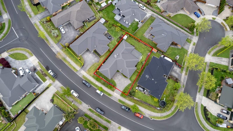 97 Farnborough Drive, Grandview Heights, Hamilton - Carousel 25