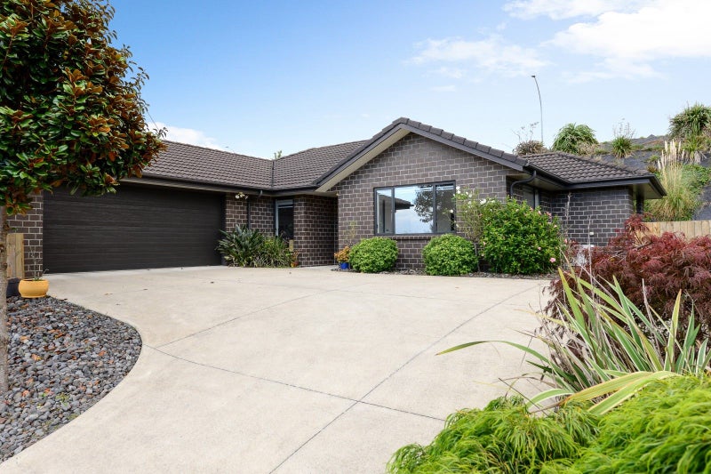 7 Swan Lane, Huntington, Hamilton - Carousel 1