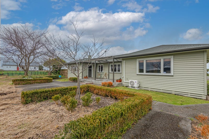 1911 Makino Road, Halcombe, Feilding - Carousel 35