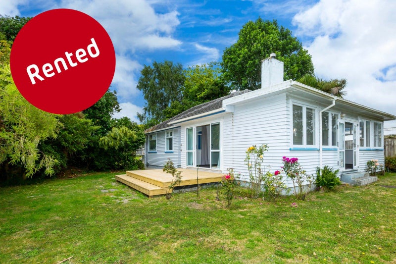 122 McLeod Street, Elderslea, Upper Hutt - Carousel 1