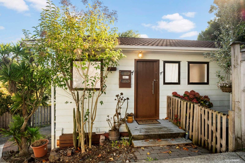 2/66 Glamorgan Drive, Torbay, Auckland - Carousel 1