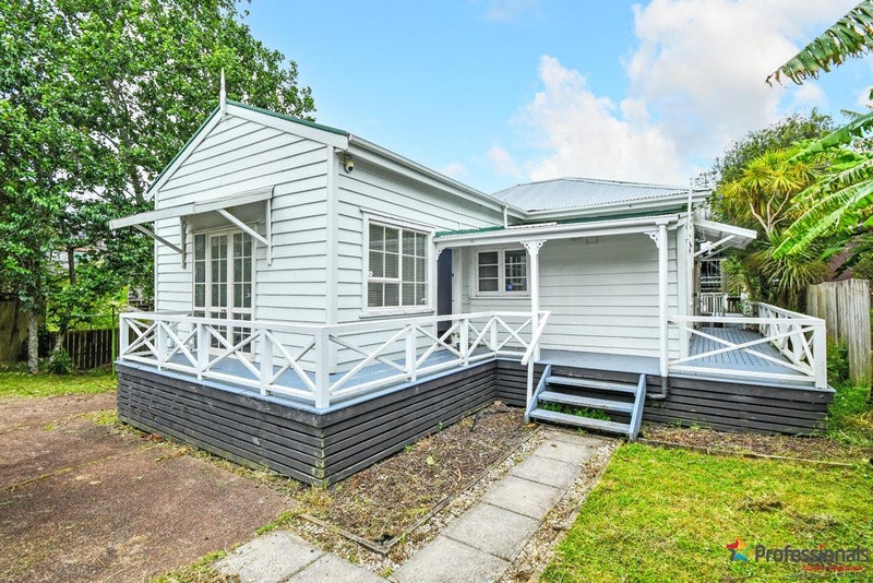 7 Donegal Street, Avondale, Auckland - Carousel 1