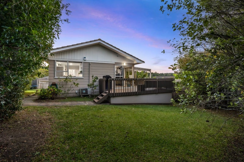 6 Spinella Drive, Bayview, Auckland - Carousel 2