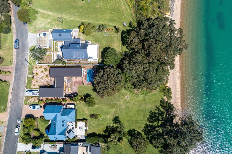 6 Esslin Road, Surfdale, Waiheke Island - Carousel 1