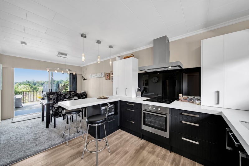 1/11 Evelyn Place, Welbourn, New Plymouth - Carousel 1