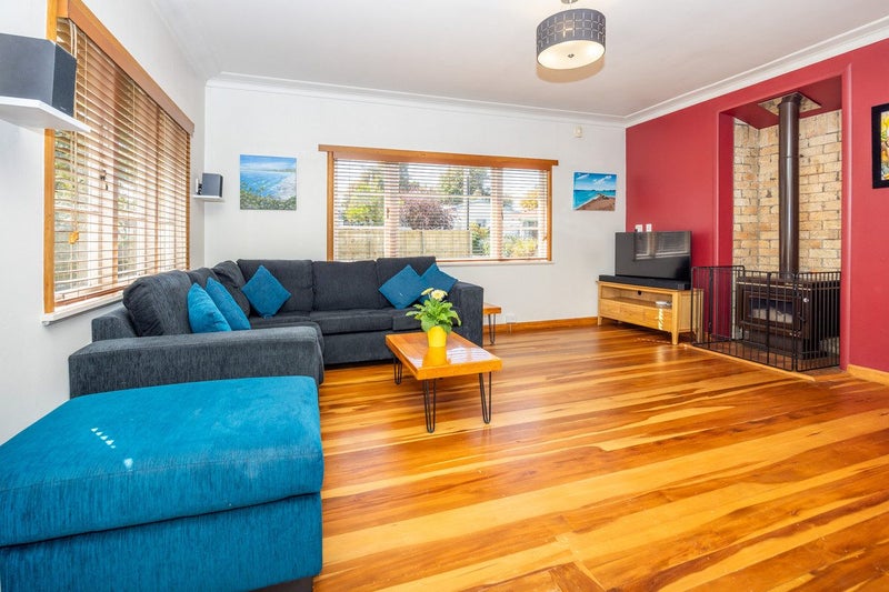 137 Galloway Street, Hamilton East, Hamilton - Carousel 2