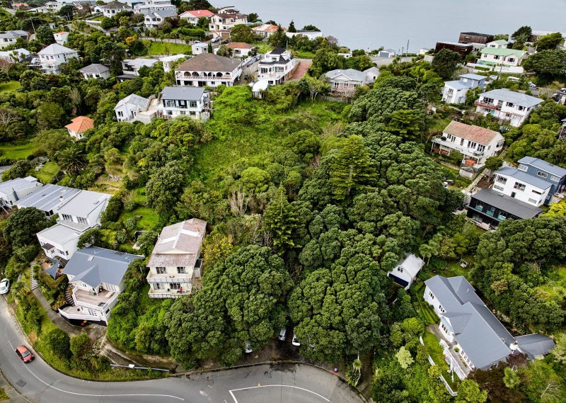 75 Camperdown Road, Miramar, Wellington - Carousel 2