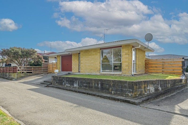 6A Monrad Street, Highbury, Palmerston North - Carousel 13
