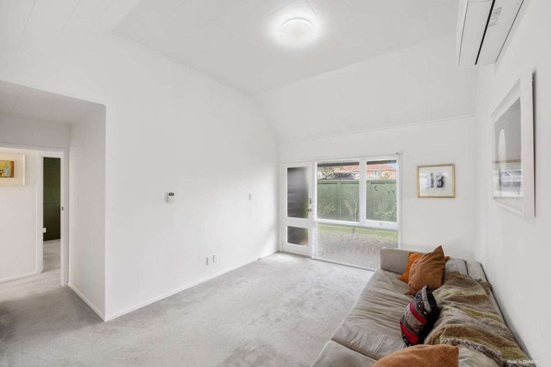 52O Pilkington Road, Panmure, Auckland - Carousel 2