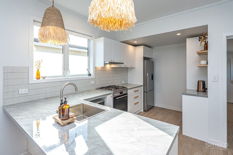 46 Karaka Street, Castlecliff, Whanganui - Carousel 2