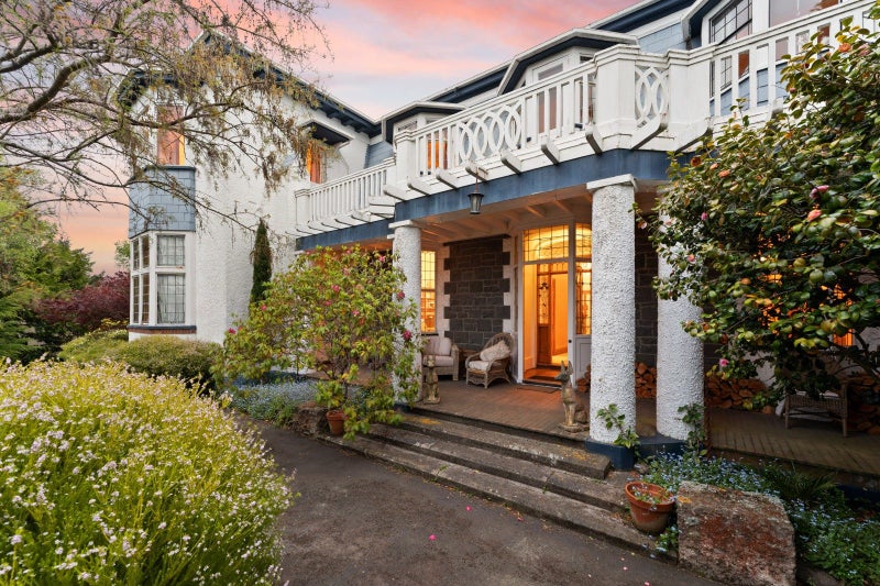 38 Belgrave Crescent, Kaikorai, Dunedin - Carousel 1