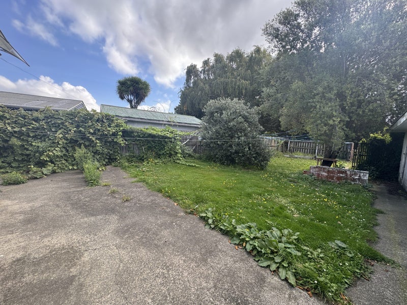 4 Gladson Avenue, Sockburn, Christchurch - Carousel 24