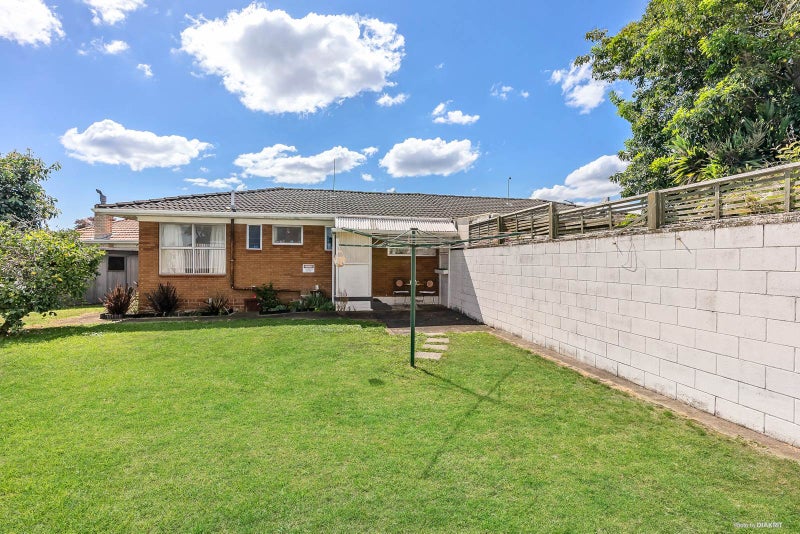 4/31 Oakland Avenue, Papatoetoe, Auckland - Carousel 2