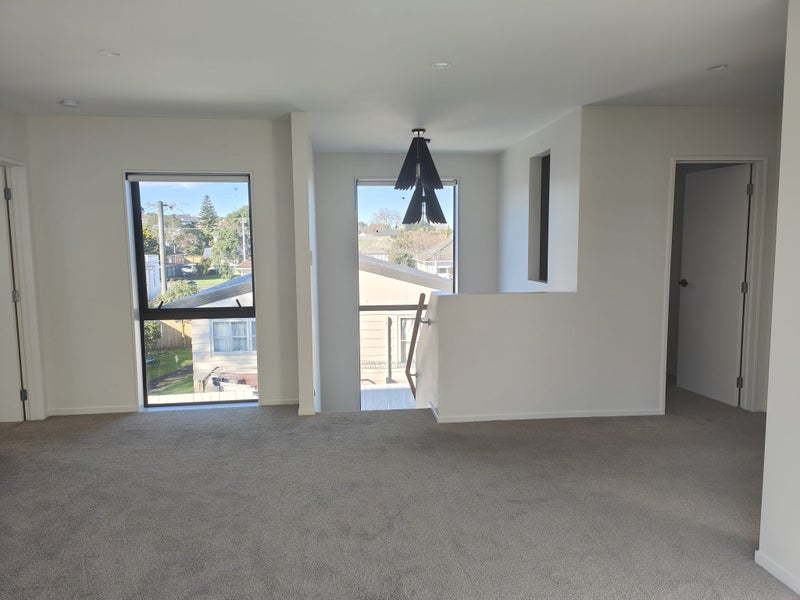 1057B Dominion Road, Mount Roskill, Auckland - Carousel 2