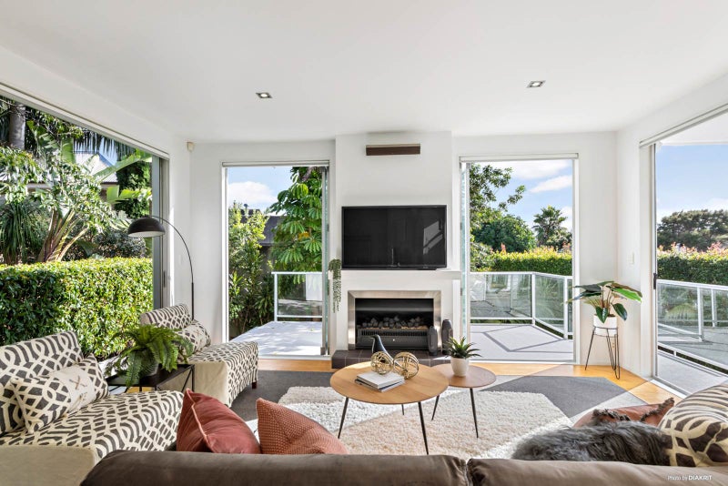 3 Kingsley Street, Westmere, Auckland - Carousel 2