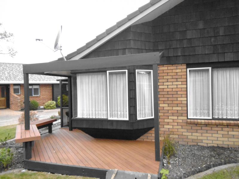 2 Azalea Court, Highbury, Palmerston North - Carousel 11
