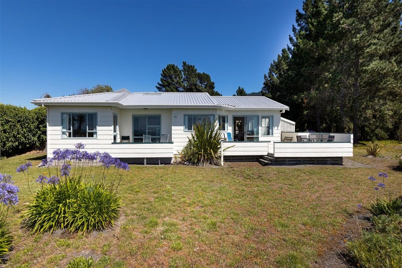 64 Rarangi Beach Road, Blenheim - Carousel 40