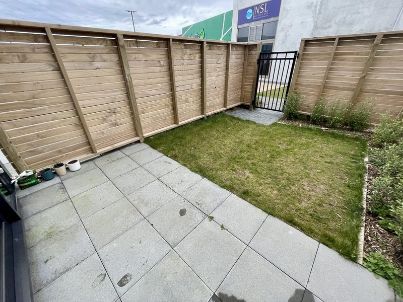 5 Ara Paiwhenua, Tawa, Wellington - Carousel 12