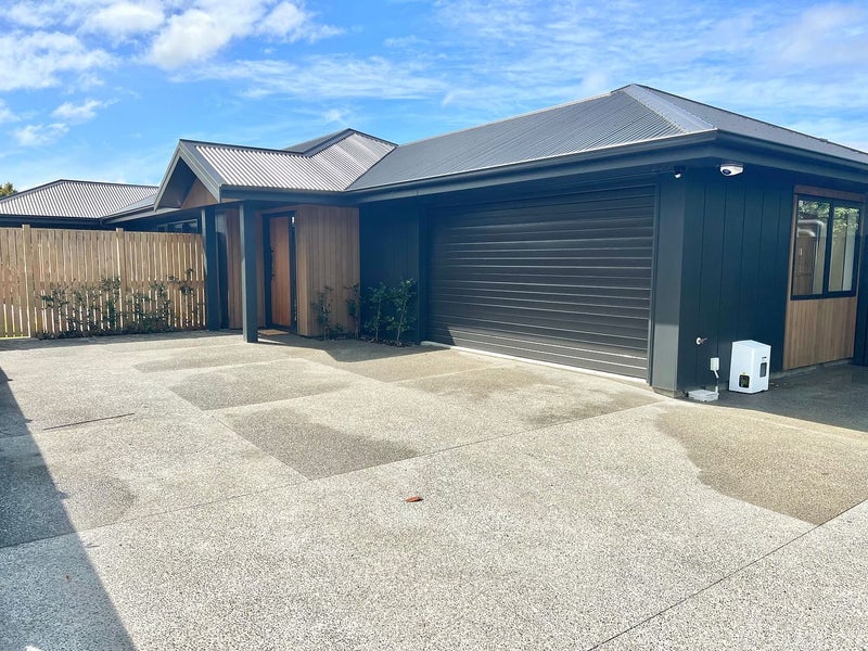 95A Linton Street, West End, Palmerston North - Carousel 1