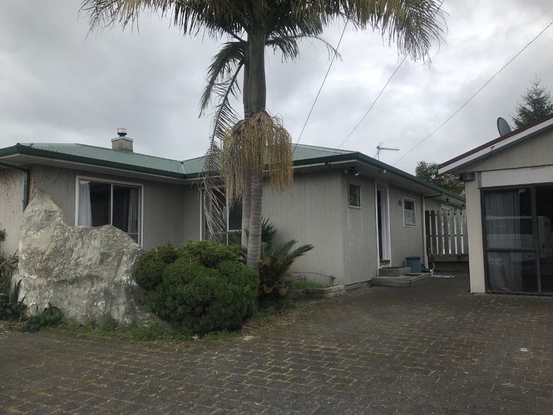 96 Windsor Road, Bellevue, Tauranga - Carousel 1