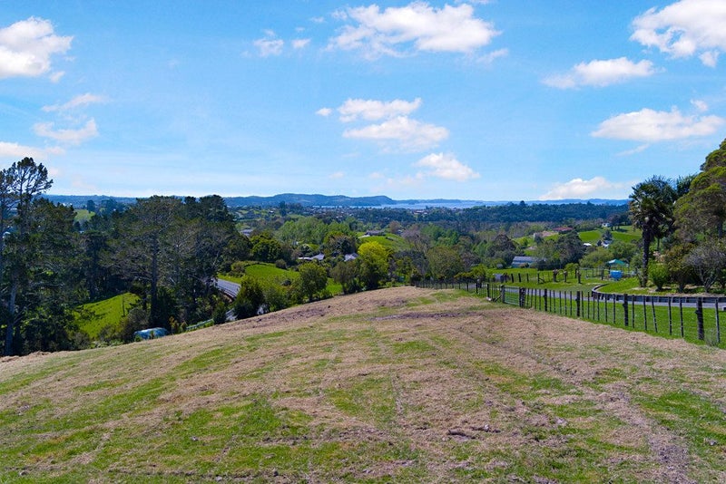 182A Spur Road, Stillwater, Silverdale - Carousel 2
