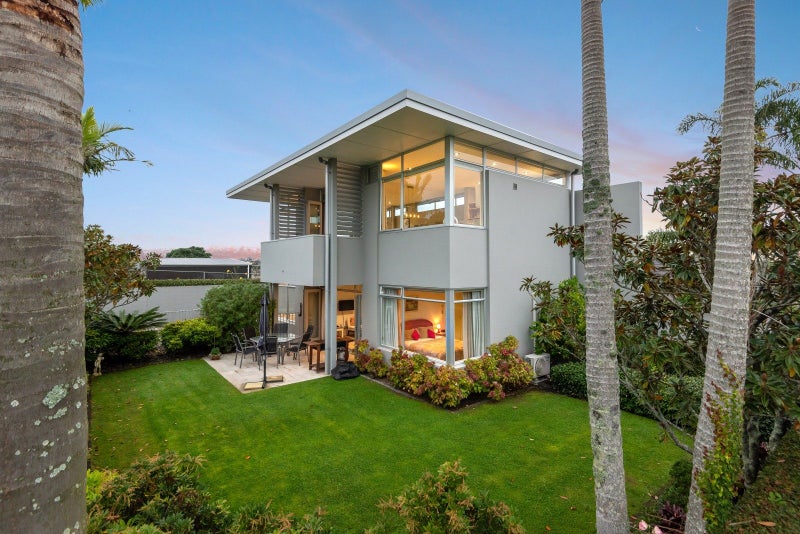 2A West End Road, Herne Bay, Auckland - Carousel 2