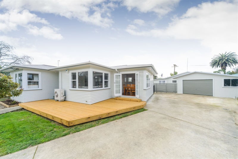 6 Dundas Place, Awapuni, Palmerston North - Carousel 1