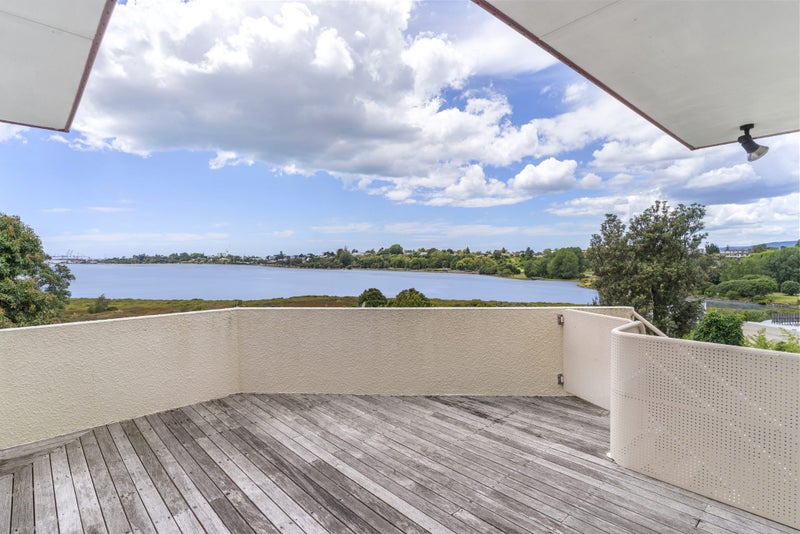 26 Montgomery Road, Judea, Tauranga - Carousel 2