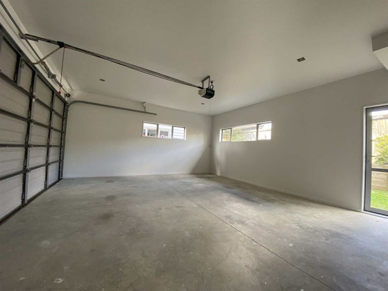 1495B Great North Road, Waterview, Auckland - Carousel 14