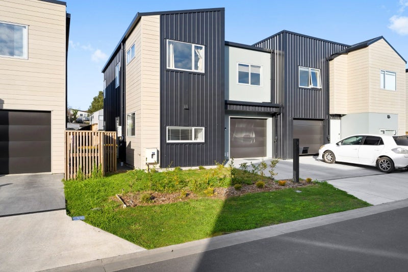 3 Selkirk Lane, Hamilton Lake, Hamilton - Carousel 13