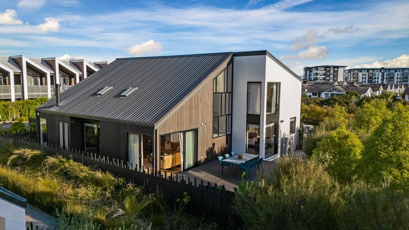 34 Nevill Road, Hobsonville, Auckland - Carousel 1